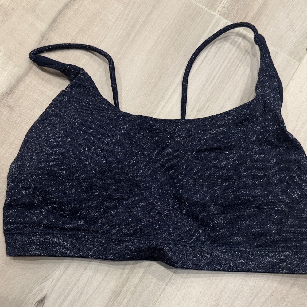 Fabletics Sports Bra - Picture 5 of 8